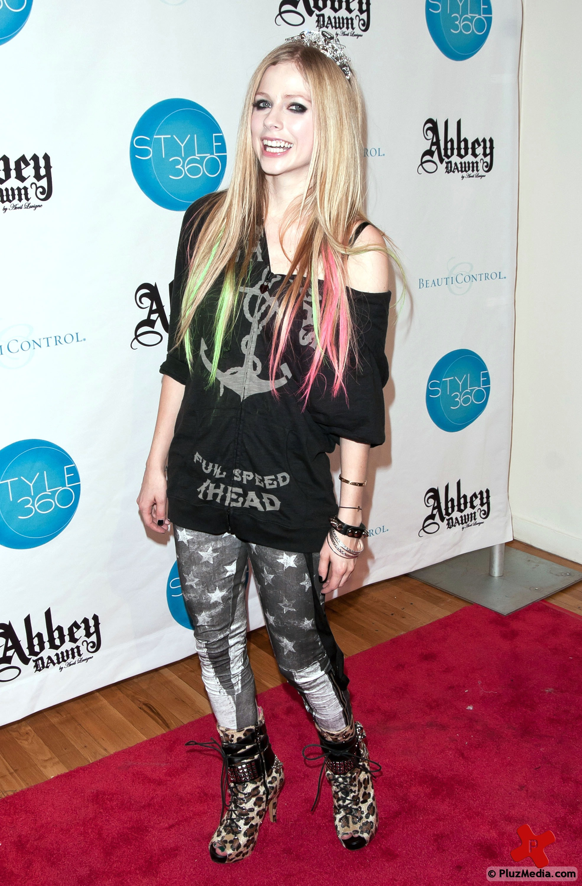 Avril Lavigne - Mercedes Benz New York Fashion Week Spring 2012 - Abbey Dawn | Picture 75693